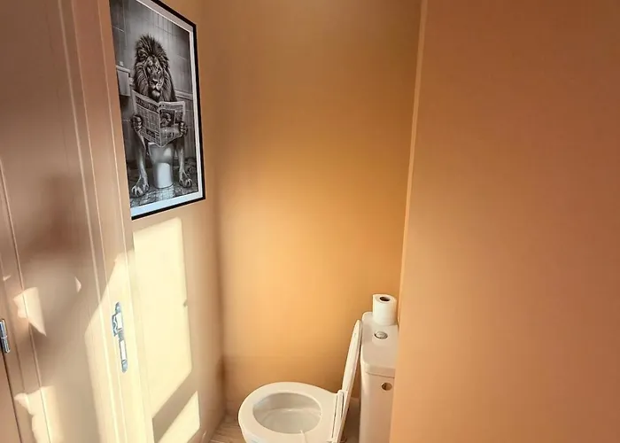 Le Rubis Avec Baignoire Balneo Lägenhet Montigny-le-Bretonneux